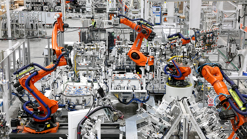 A scene of automated production of automotive sheet metal parts at a factory in Fuzhou City, southeast China's Fujian Province, April 16, 2026. /VCG
