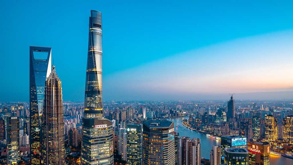 Live: Enchanting nighttime views of Shanghai along Huangpu River – Ep. 3