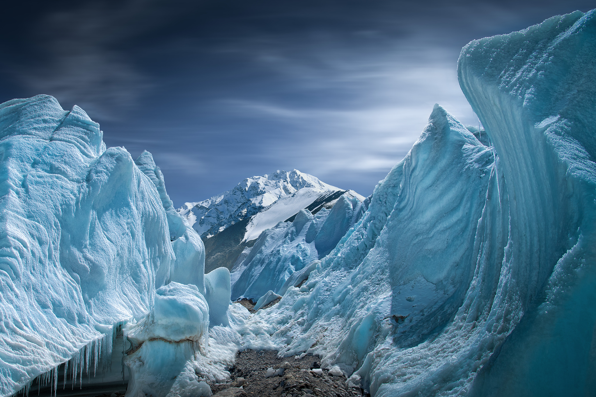 The Yebokangjiale Glacier in Xigaze, Xizang Autonomous Region, southwest China. /VCG