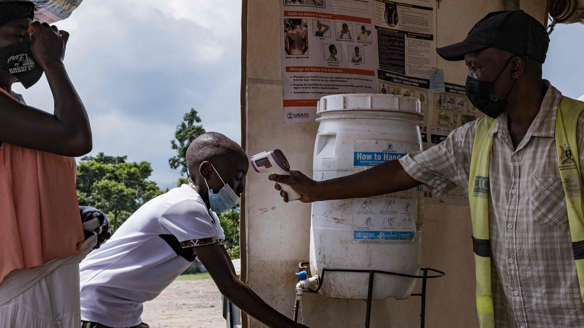 Hostile environment in eastern DRC threatens Ebola response, UN says