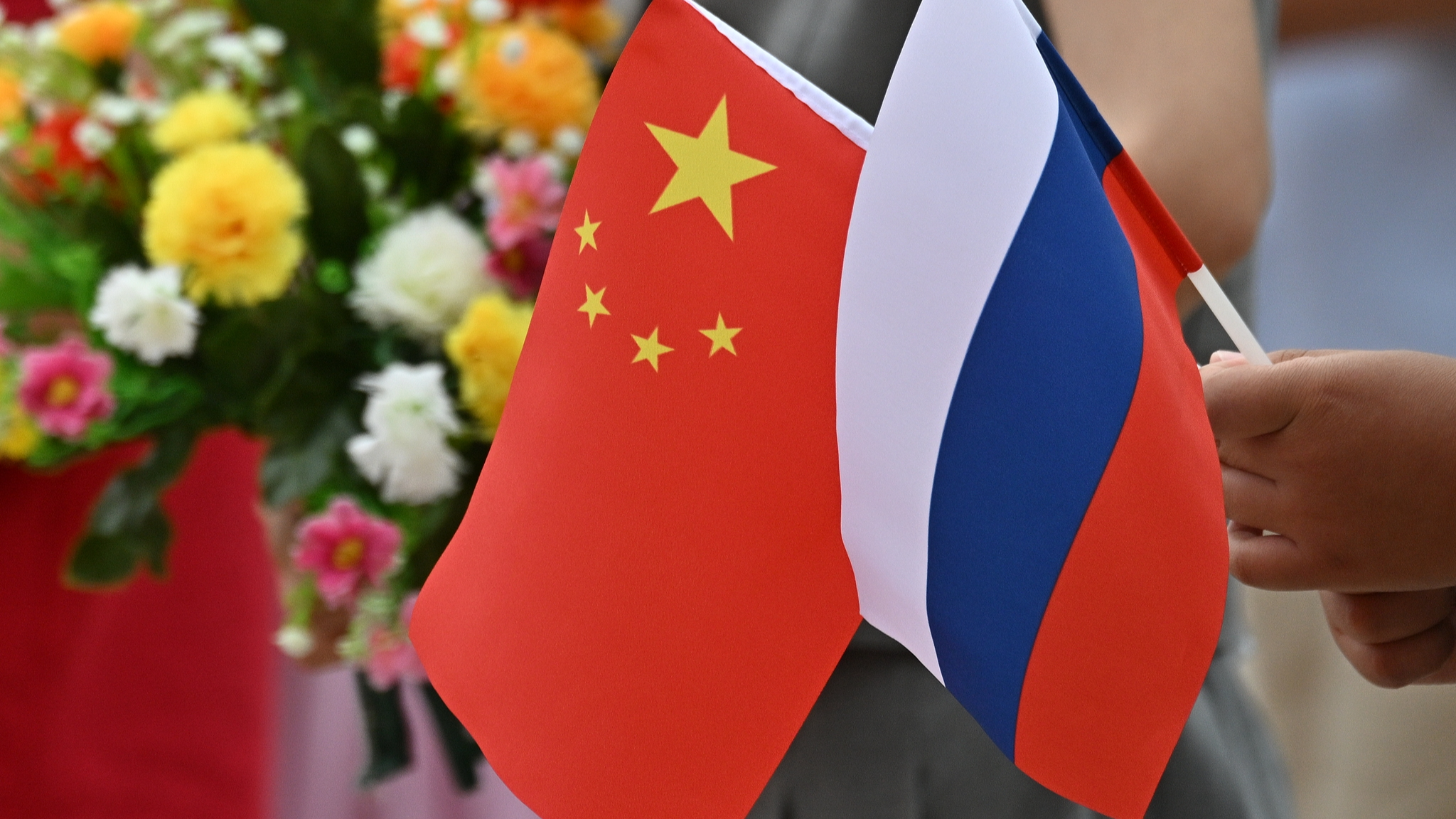 Four guiding 'navigators' for a new type of international relations
