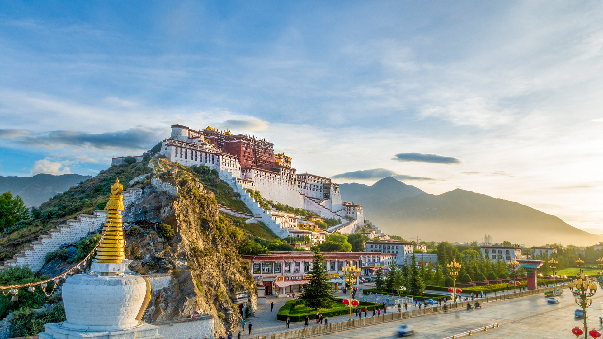Live: The Potala Palace, ancient splendor radiating new vitality
