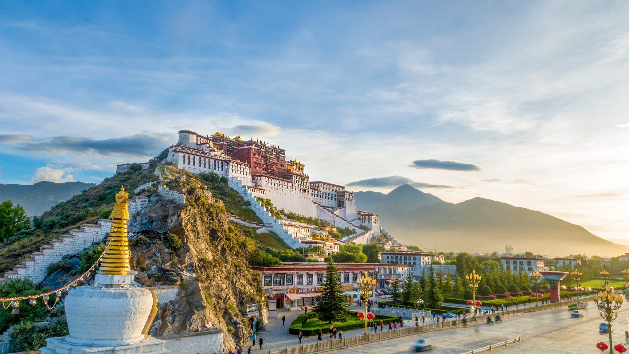 Live: The Potala Palace, ancient splendor radiating new vitality