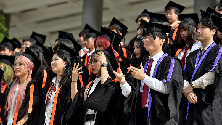 China shifts from demographic dividend to talent dividend, data shows