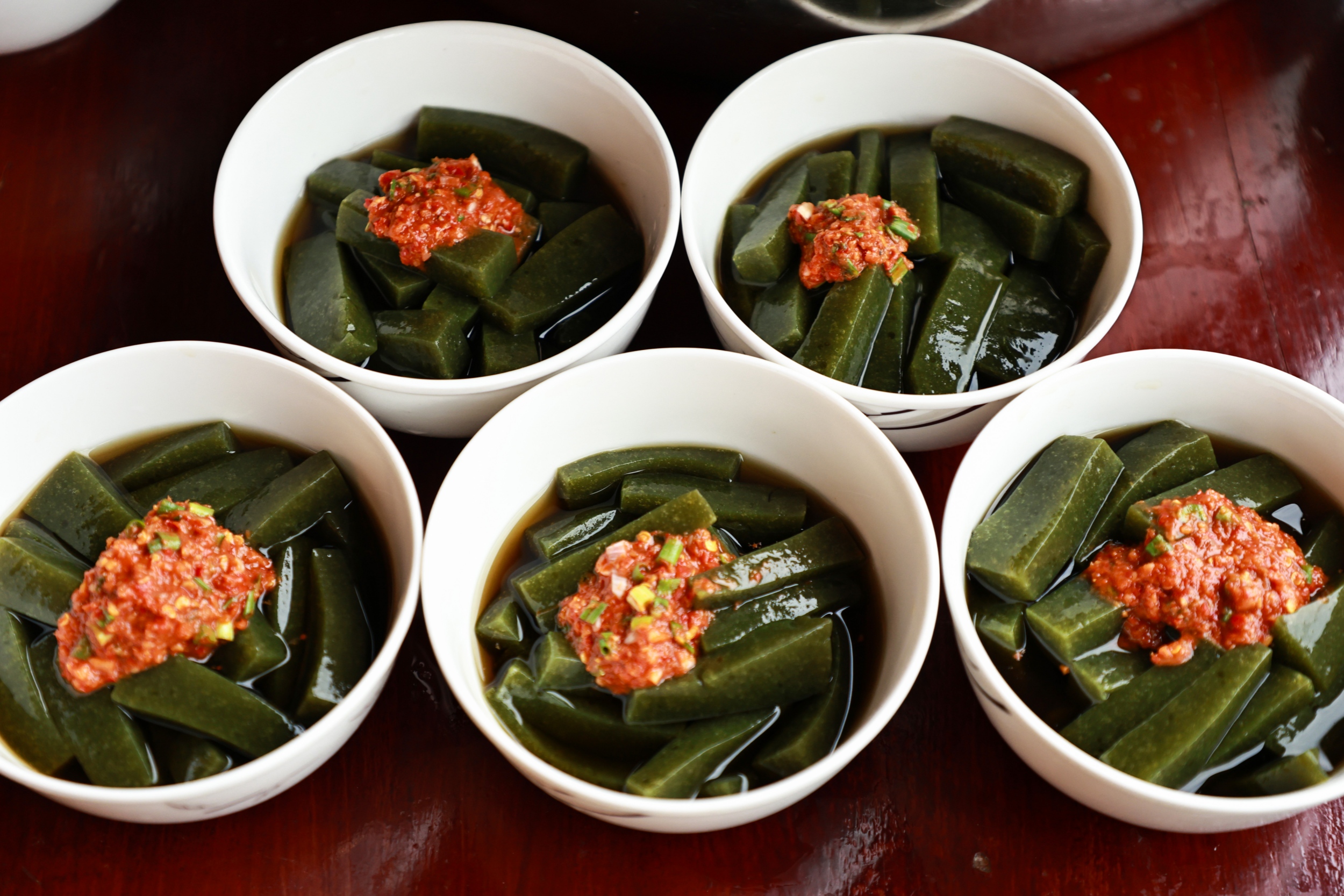Leaf jelly is seen in Yinjiang Tujia and Miao Autonomous County, southwest China's Guizhou Province on May 14, 2026. /Tongren Media Convergence Center