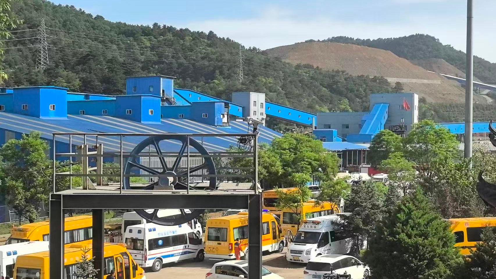 Live updates: Dozens killed in Shanxi mine accident, rescue underway