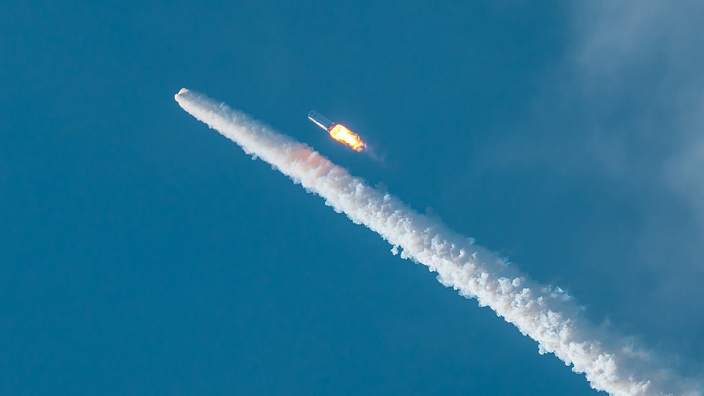 China conducts a low-altitude demonstration and validation flight test of the Long March-10 launch vehicle system at the Wenchang Space Launch Site in south China's Hainan Province, February 11, 2026. /VCG