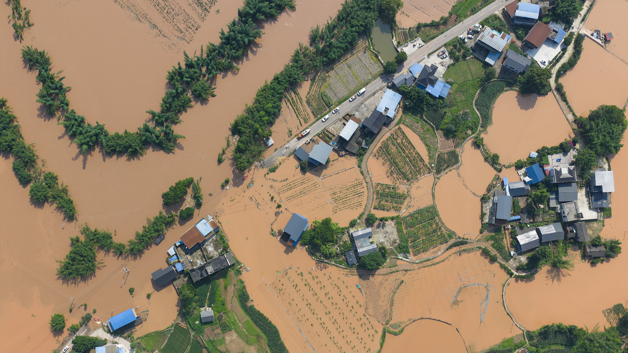 Flash floods and geological disasters break out in Yongchuan District after extreme short-duration torrential rain hit the area overnight in China's Chongqing Municipality from May 23 to 24. /VCG