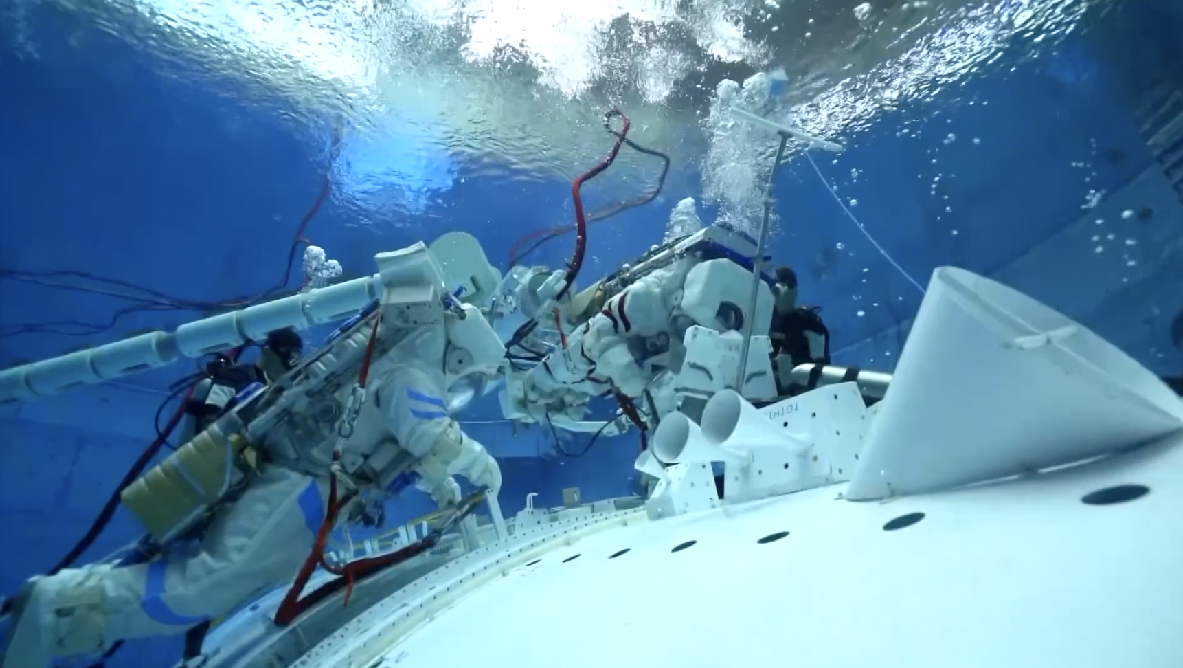 Training in China prepares Pakistan astronauts for future mission