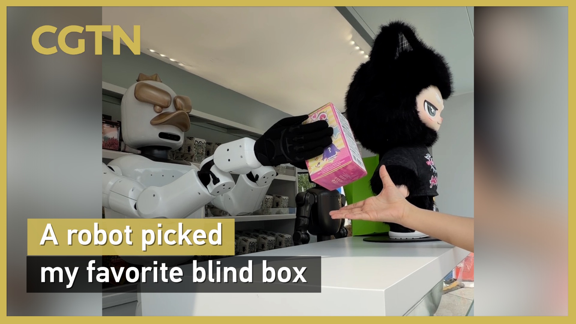 A robot picked my favorite blind box