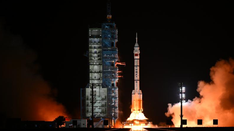 John Lee extends congratulations on Shenzhou-23 launch