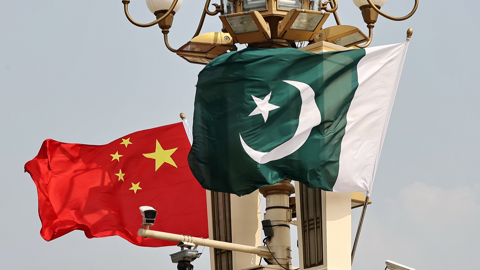 National flags of China and Pakistan are seen in Beijing, China, May 24, 2026. /VCG