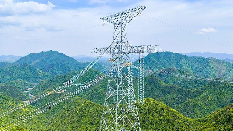 China's infrastructure push to boost domestic demand, stabilize growth