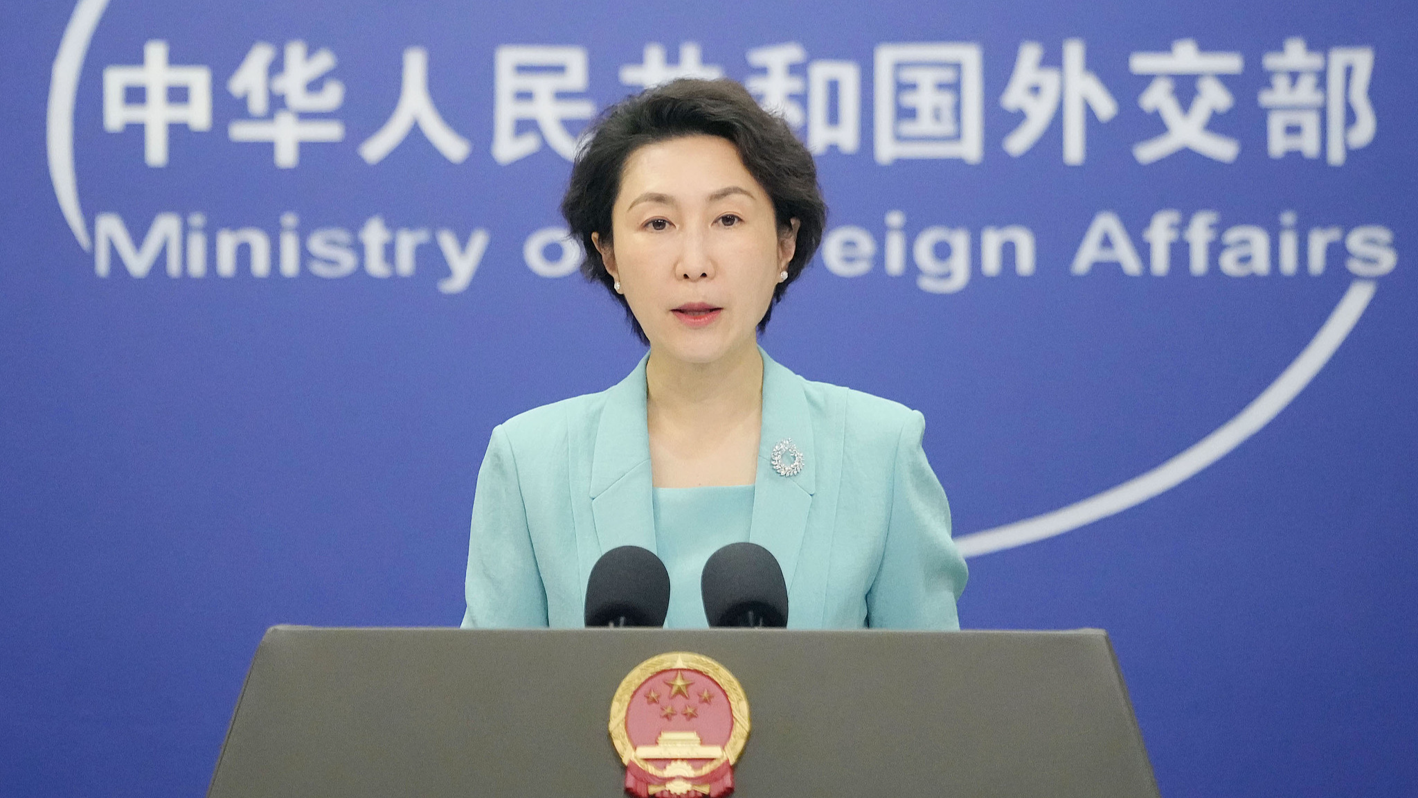 China says ready for constructive role in Iran nuclear settlement