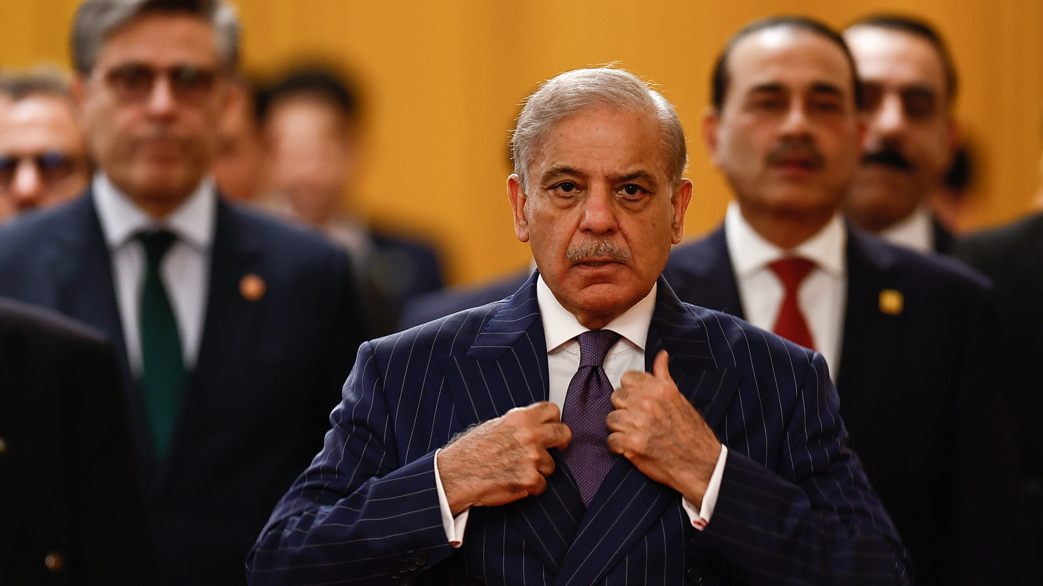 Pakistani Prime Minister Shehbaz Sharif arrives for a meeting with Chinese President Xi Jinping at the Great Hall of the People in Beijing, China, May 25, 2026. /CFP