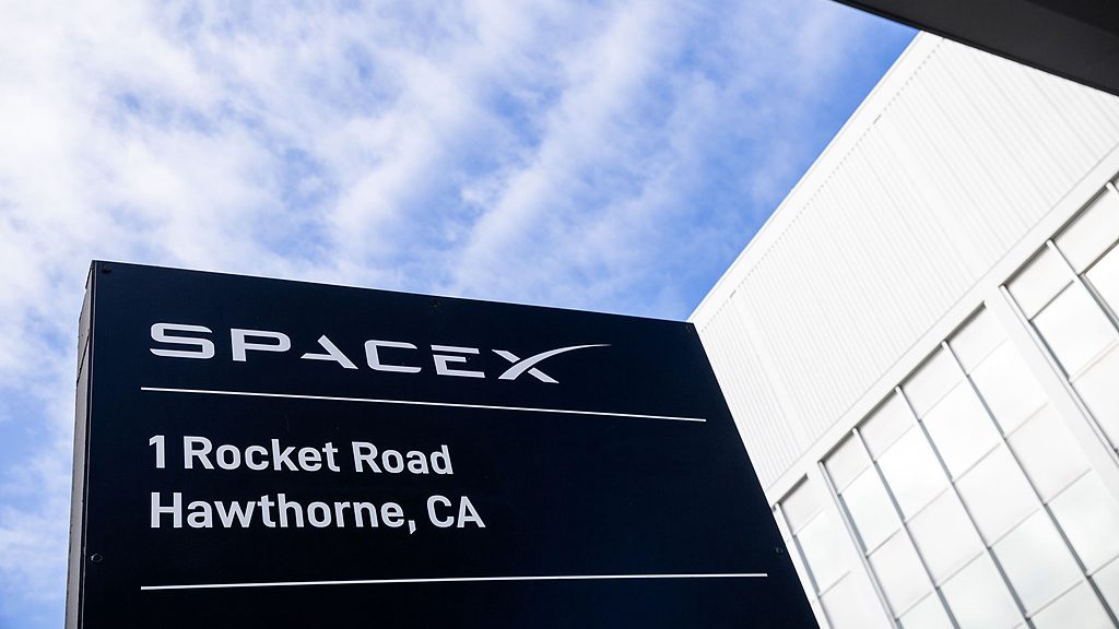 Signage outside SpaceX facilities in Hawthorne, California, US, April 13, 2026. /VCG