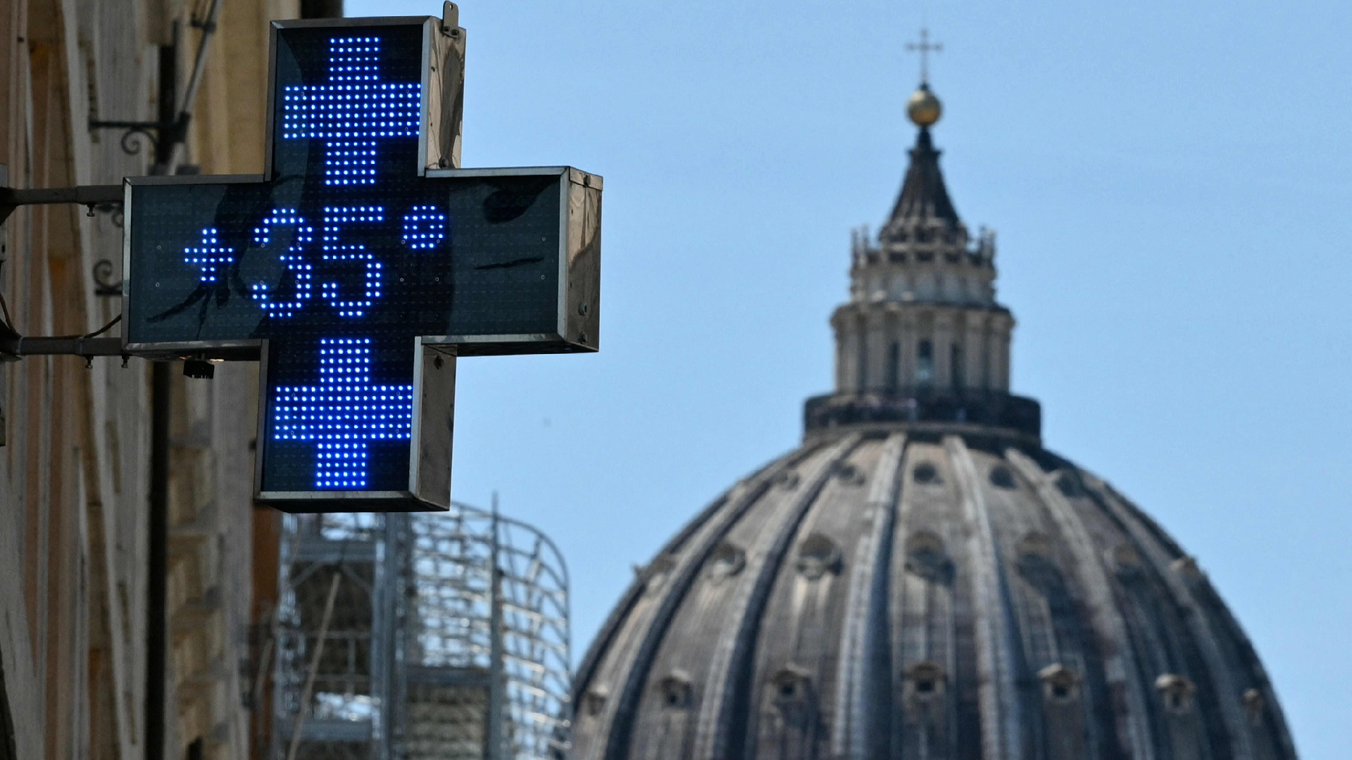 Italy puts four major cities on red heatwave alert