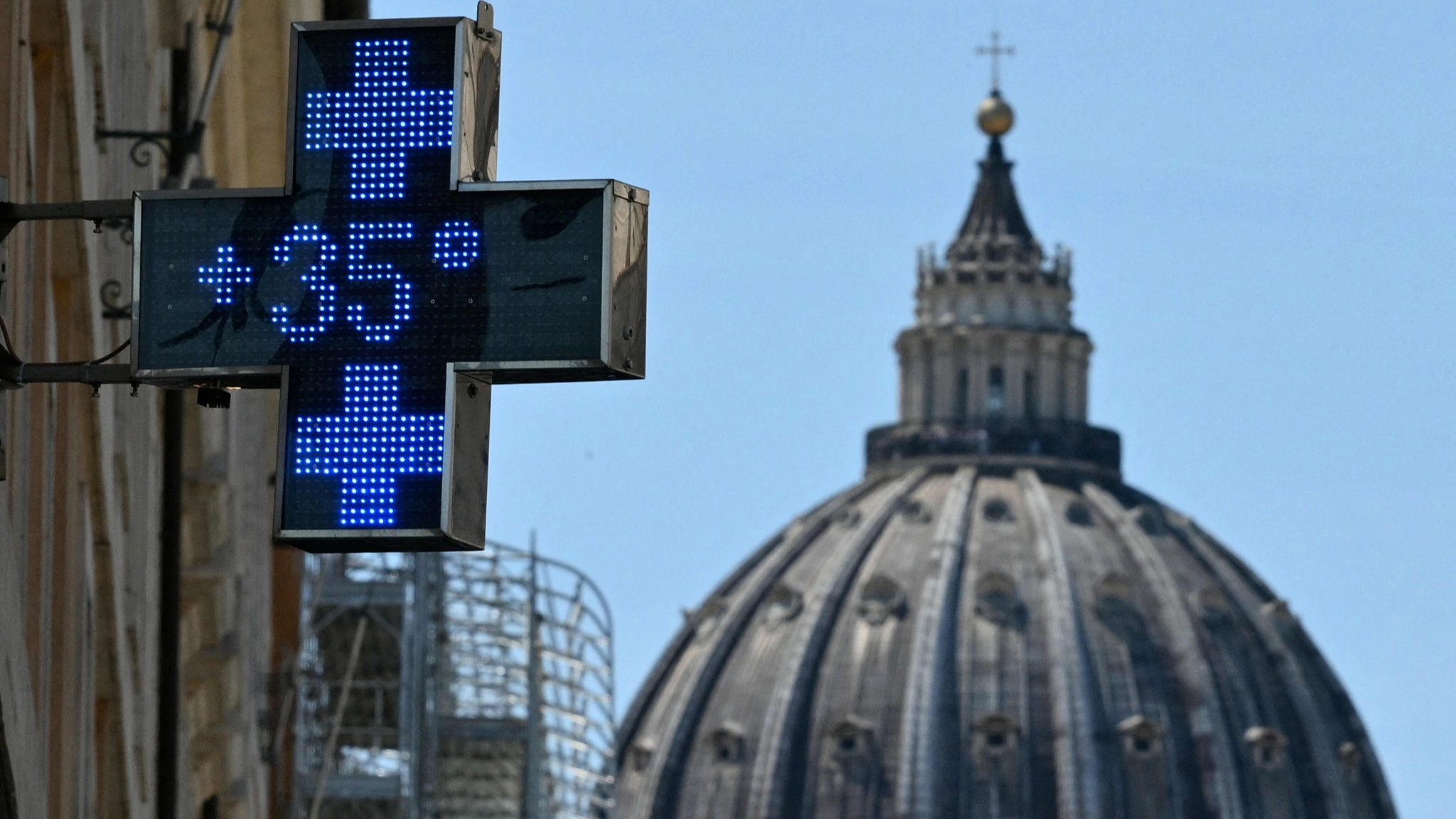 Italy puts four major cities on red heatwave alert