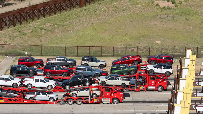 File photo of car carrier trailers transporting Ford vehicles entering the US from Mexico at the Nogales-Mariposa port of entry on the US-Mexico border in Nogales, Arizona, US, July 30, 2025. /VCG