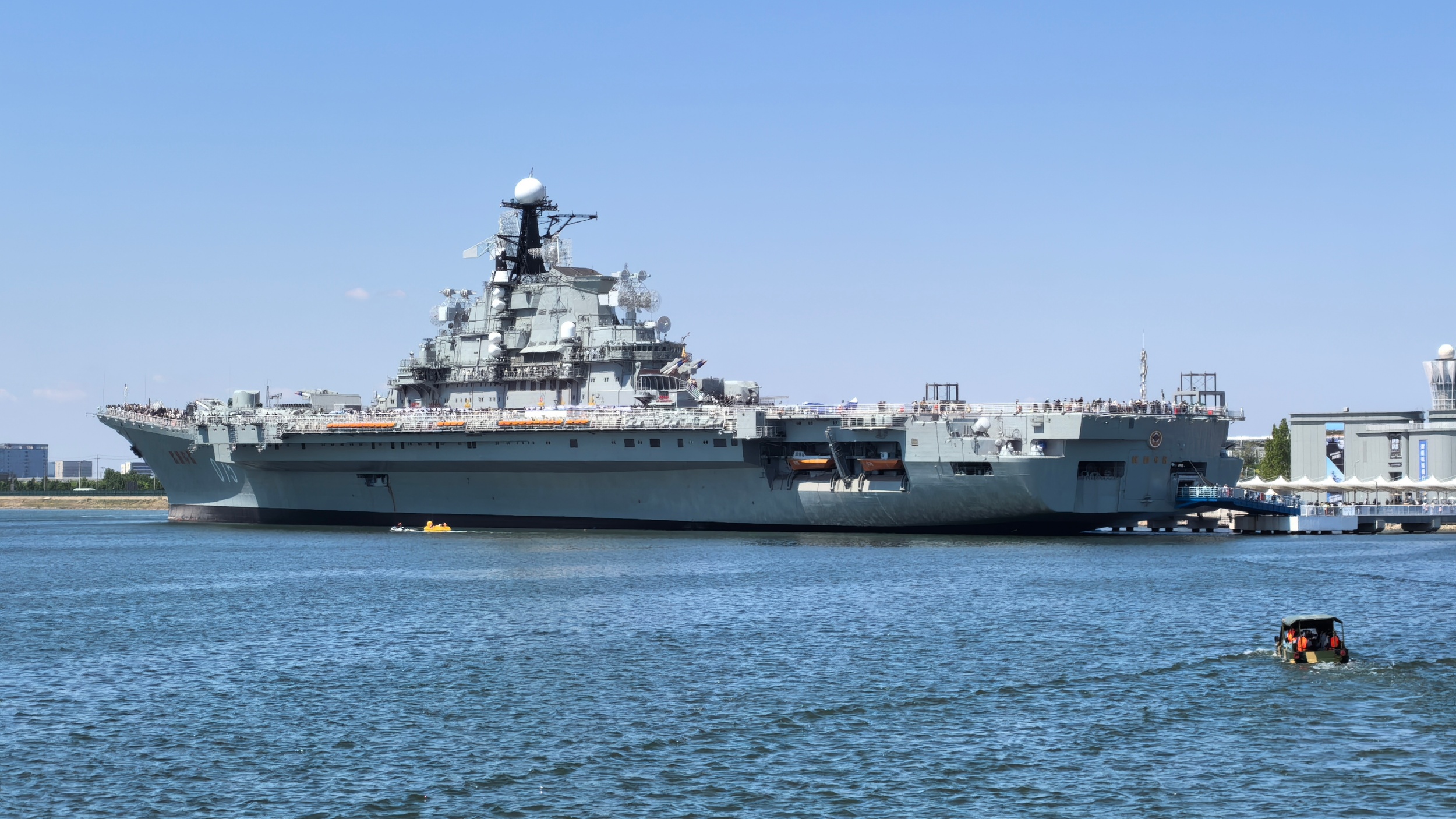 Tianjin aircraft carrier park revamps cultural tourism experience