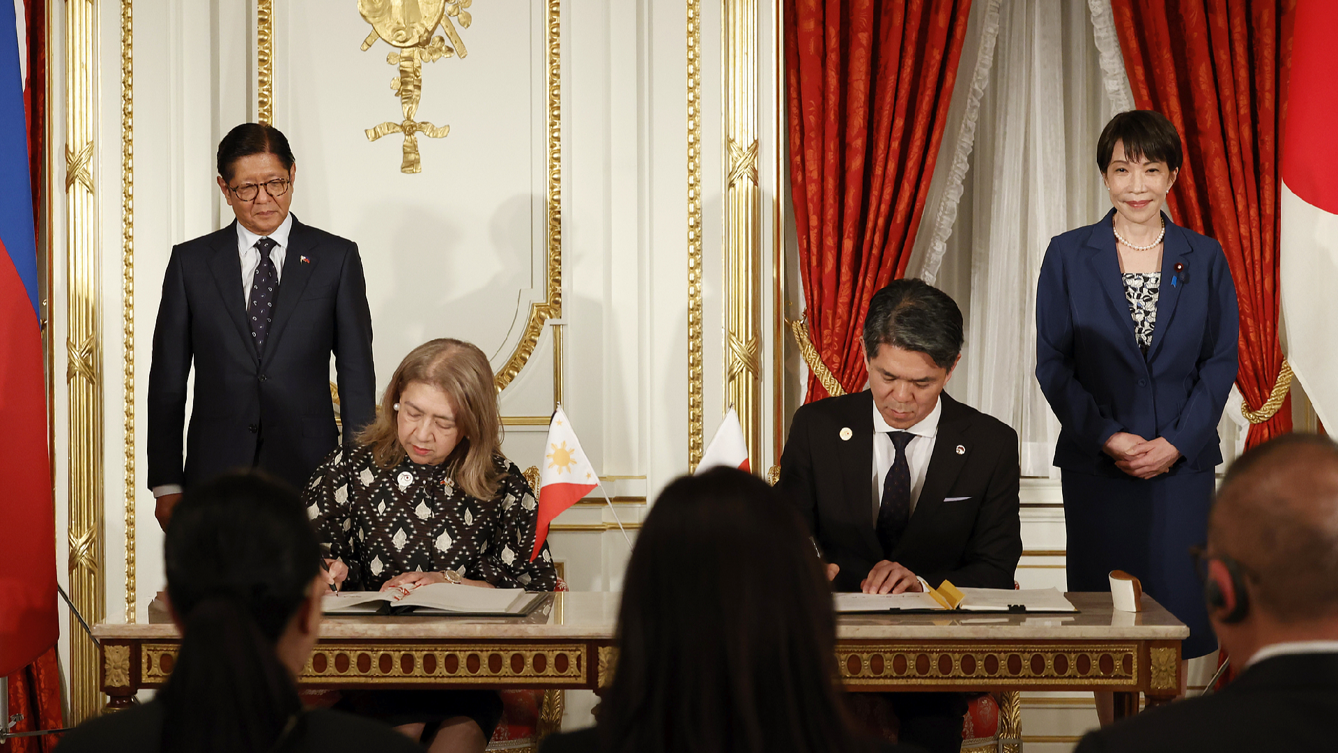 What's behind Japan and the Philippines stepping up defense ties?