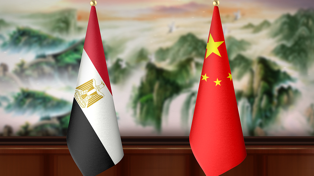 Xi exchanges congratulations with Egyptian president on 70-year ties