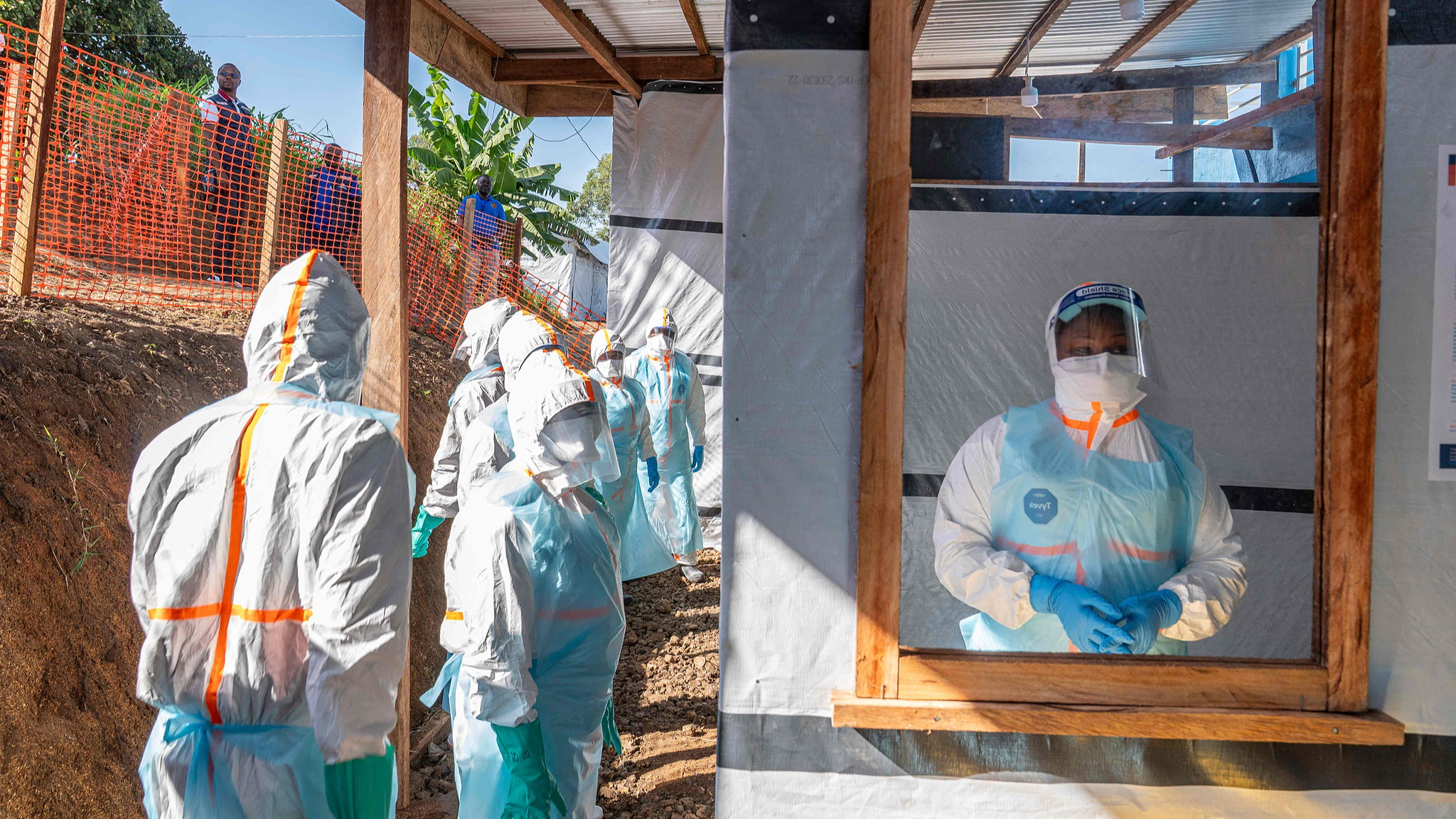Health workers stand in a new Ebola treatment center in Bunia, northeastern Democratic Republic of the Congo, May 31, 2026. /VCG