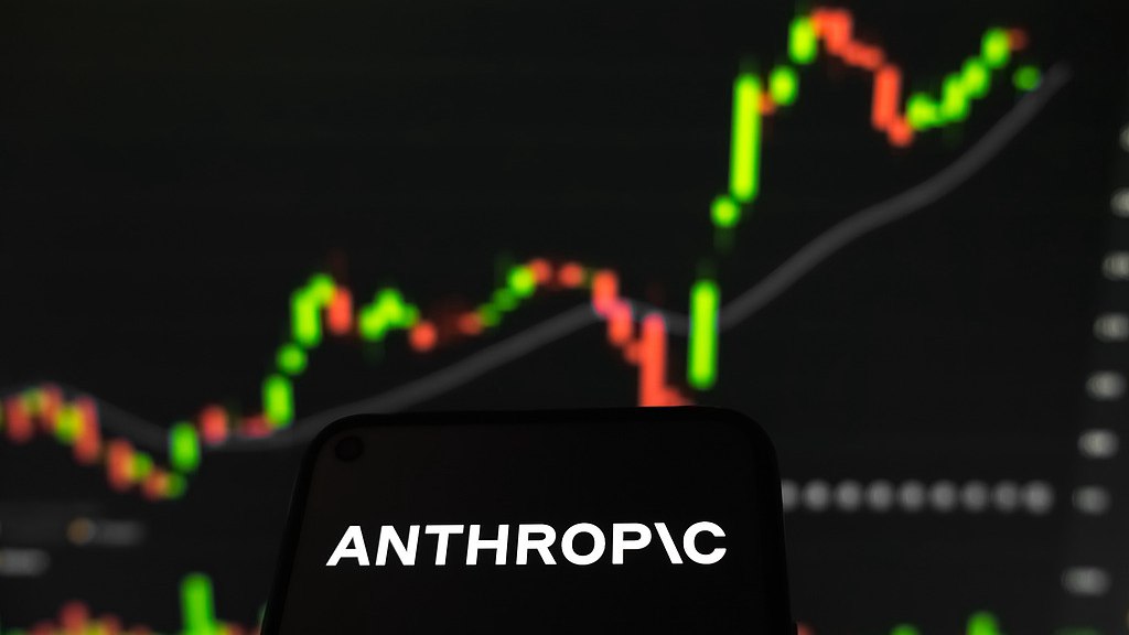 Anthropic announced Monday that it had filed confidentially for an initial public offering. /VCG