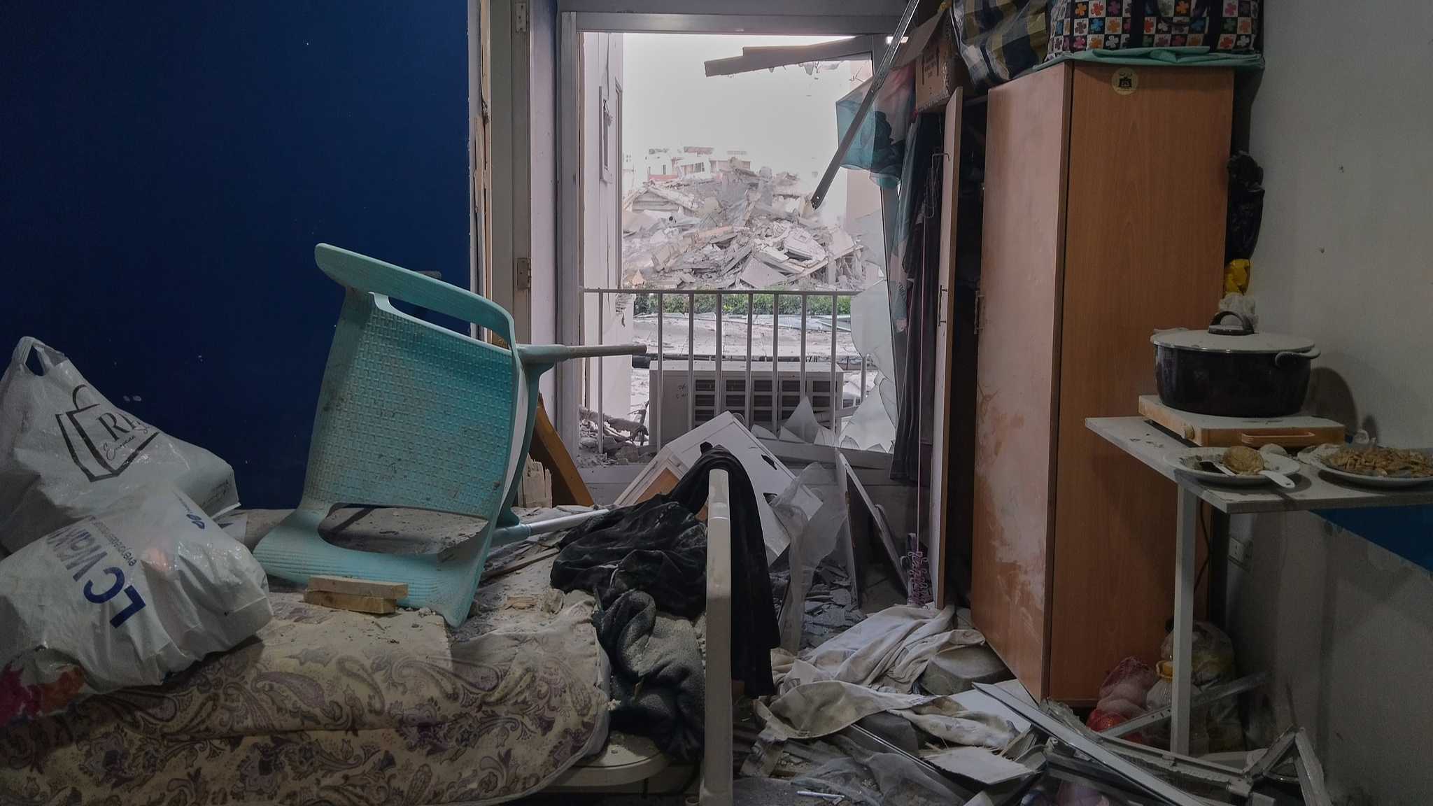 A damaged room in the Jabal Amel Hospital, following an Israeli air strike that hit a nearby building, in the southern port city of Tyre, Lebanon, June 1, 2026. /VCG