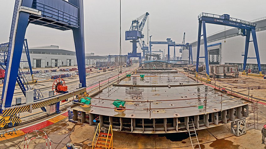 Inside a local green, intelligent shipbuilding industrial zone in Yichang City, central China's Hubei Province, on January 4, 2026. /VCG