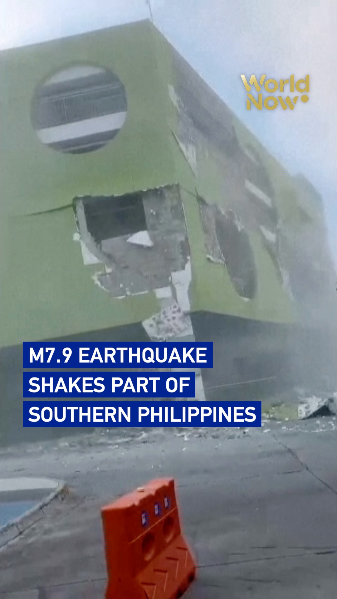 M7.9 earthquake shakes part of southern Philippines