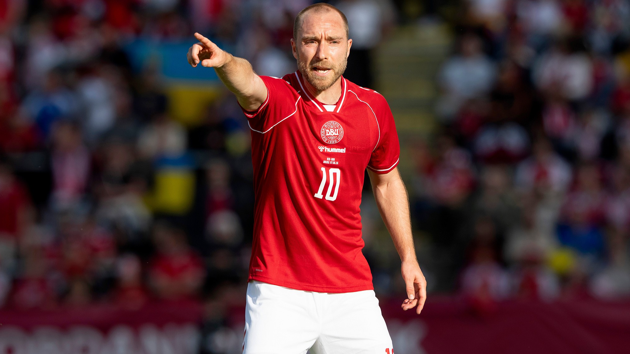 Eriksen's condition improves following collapse in friendly