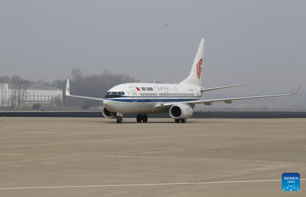 An Air China passenger plane from Beijing arrives at Sunan International Airport in Pyongyang, the Democratic People's Republic of Korea (DPRK), March 30, 2026. /Xinhua
