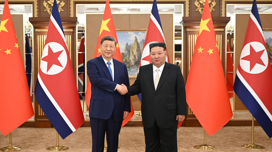 Xi Jinping, general secretary of the Communist Party of China Central Committee and Chinese president, holds talks with Kim Jong Un, general secretary of the Workers' Party of Korea and president of the State Affairs of the Democratic People's Republic of Korea (DPRK), at the Kumsusan State Guesthouse in Pyongyang, the DPRK, June 8, 2026. /Xinhua