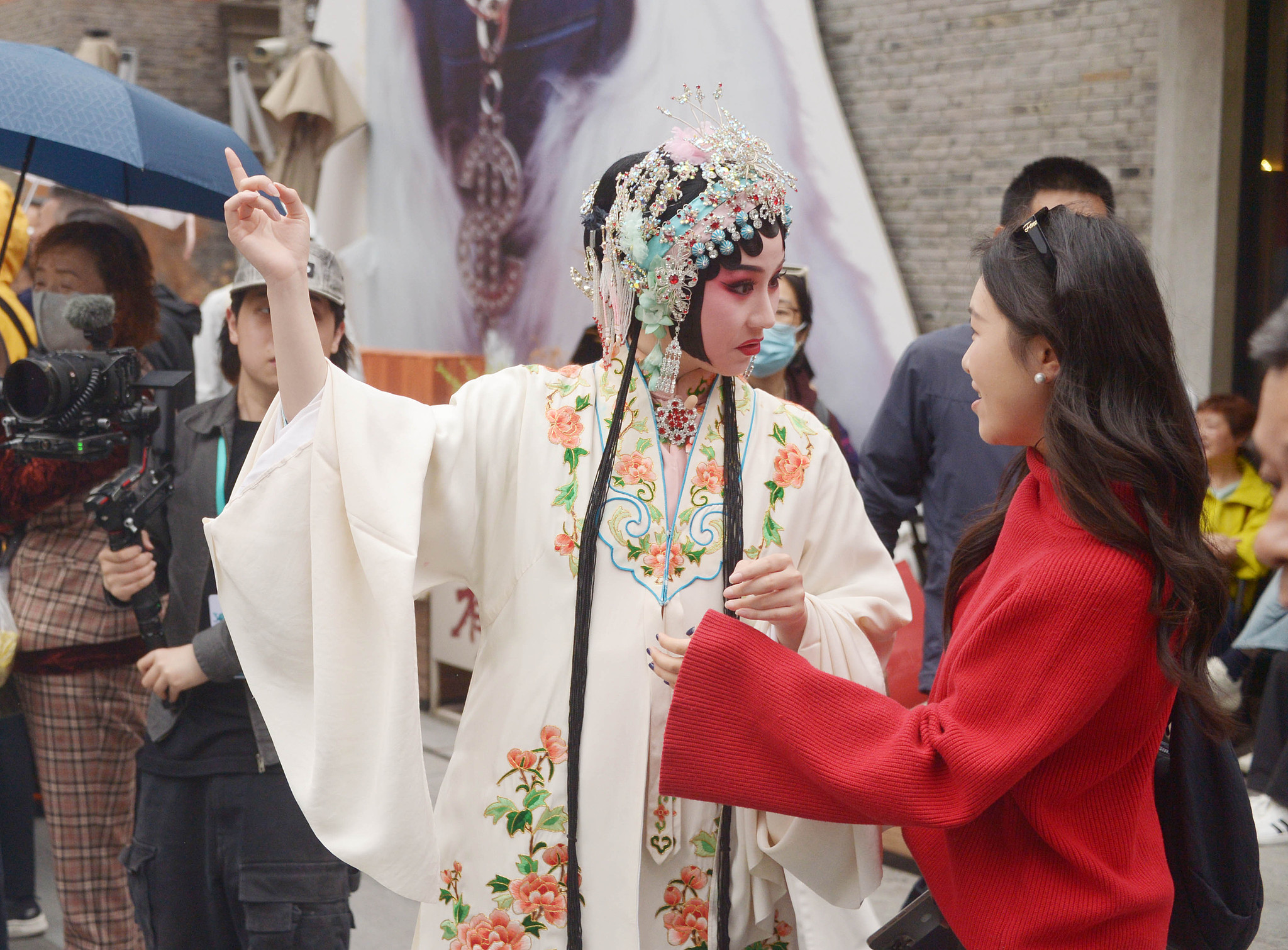 Shanghai stories in the longtang
