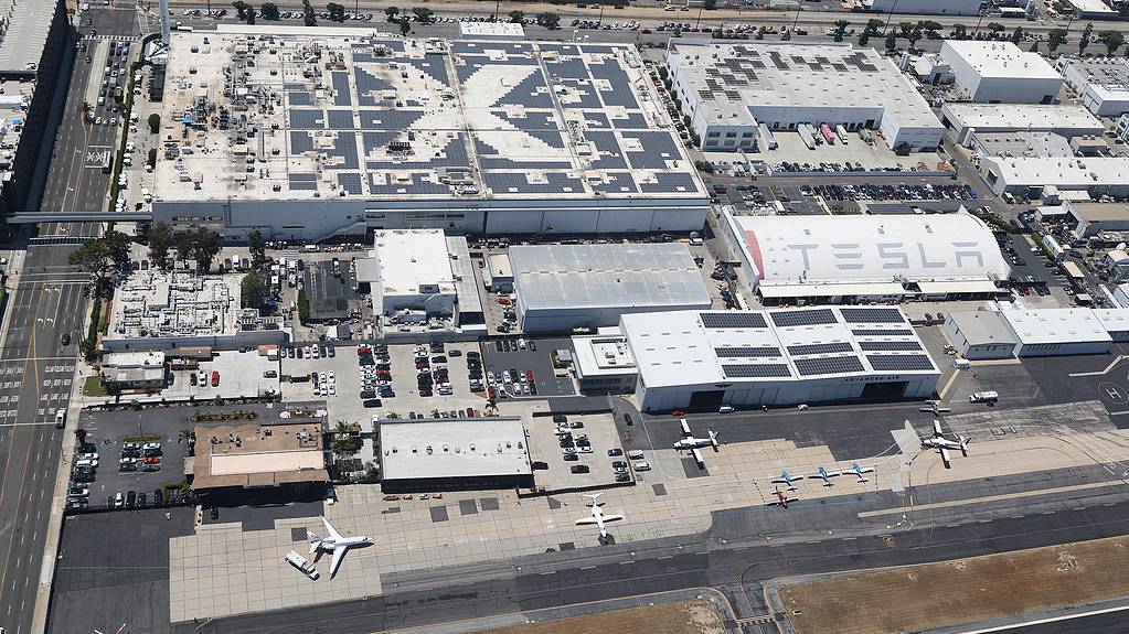 Aerial view of SpaceX manufacturing and engineering facility in Hawthorne, California as employees celebrate its IPO debut, setting off record-setting trade numbers, June 12, 2026. /VCG
