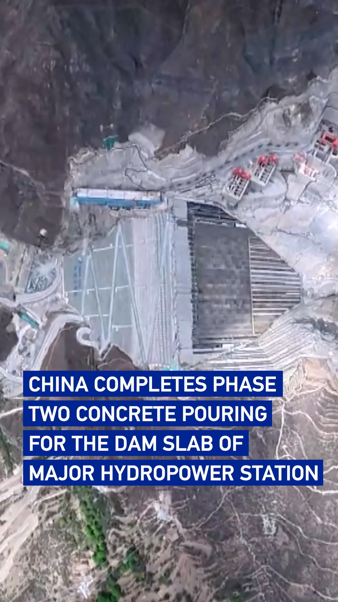 China completes phase two concrete pouring for the dam slab of major hydropower station