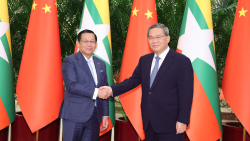 Chinese premier meets Myanmar's president in Beijing