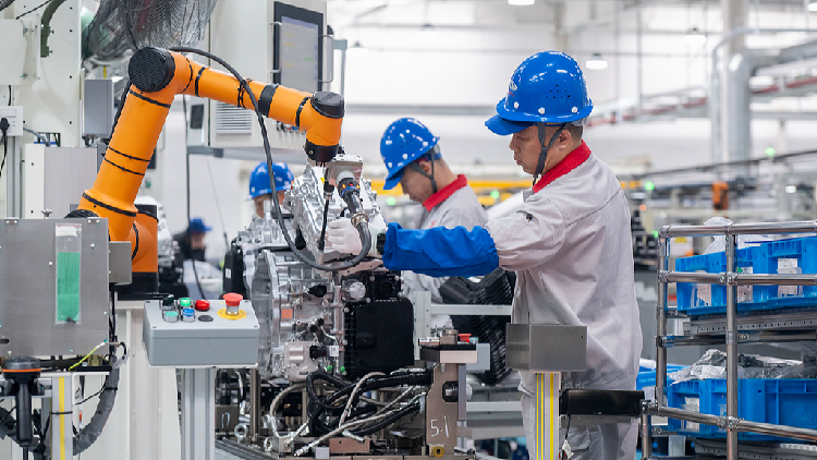 Tech boost, resilient trade drive China's economic growth in May