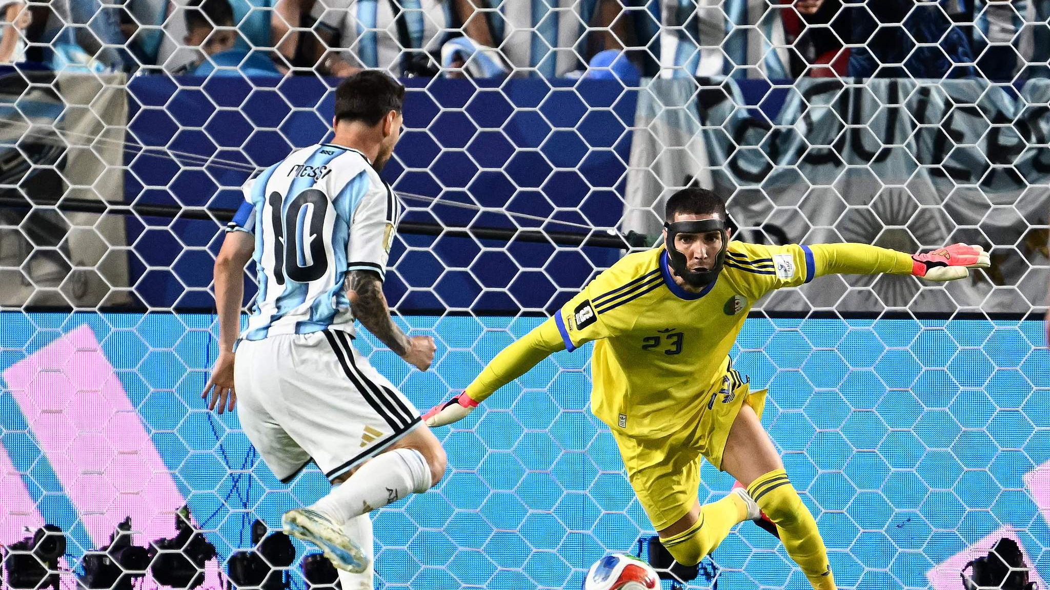 Messi hat-trick powers Argentina past Algeria in World Cup opener