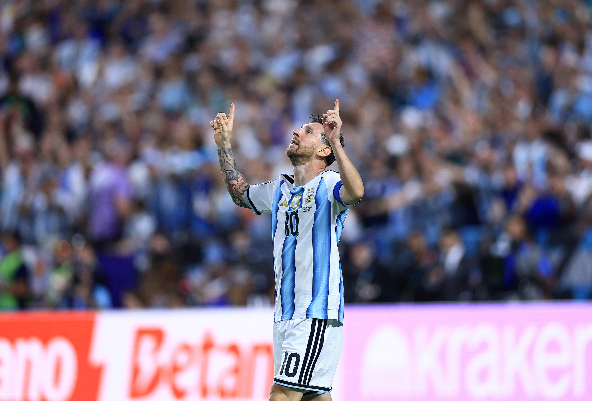 Argentina striker Lionel Messi celebrates after scoring a goal in the Group J match against Algeria at the 2026 FIFA World Cup in Kansas City, Missouri, June 16, 2026. /VCG