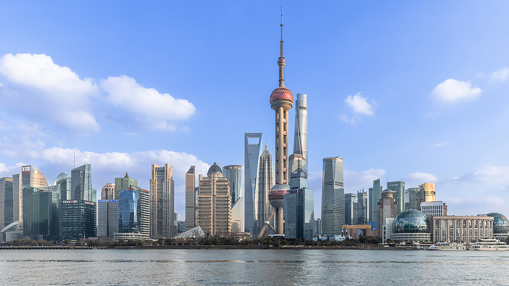 Live: Explore Shanghai's skyline along the Huangpu River