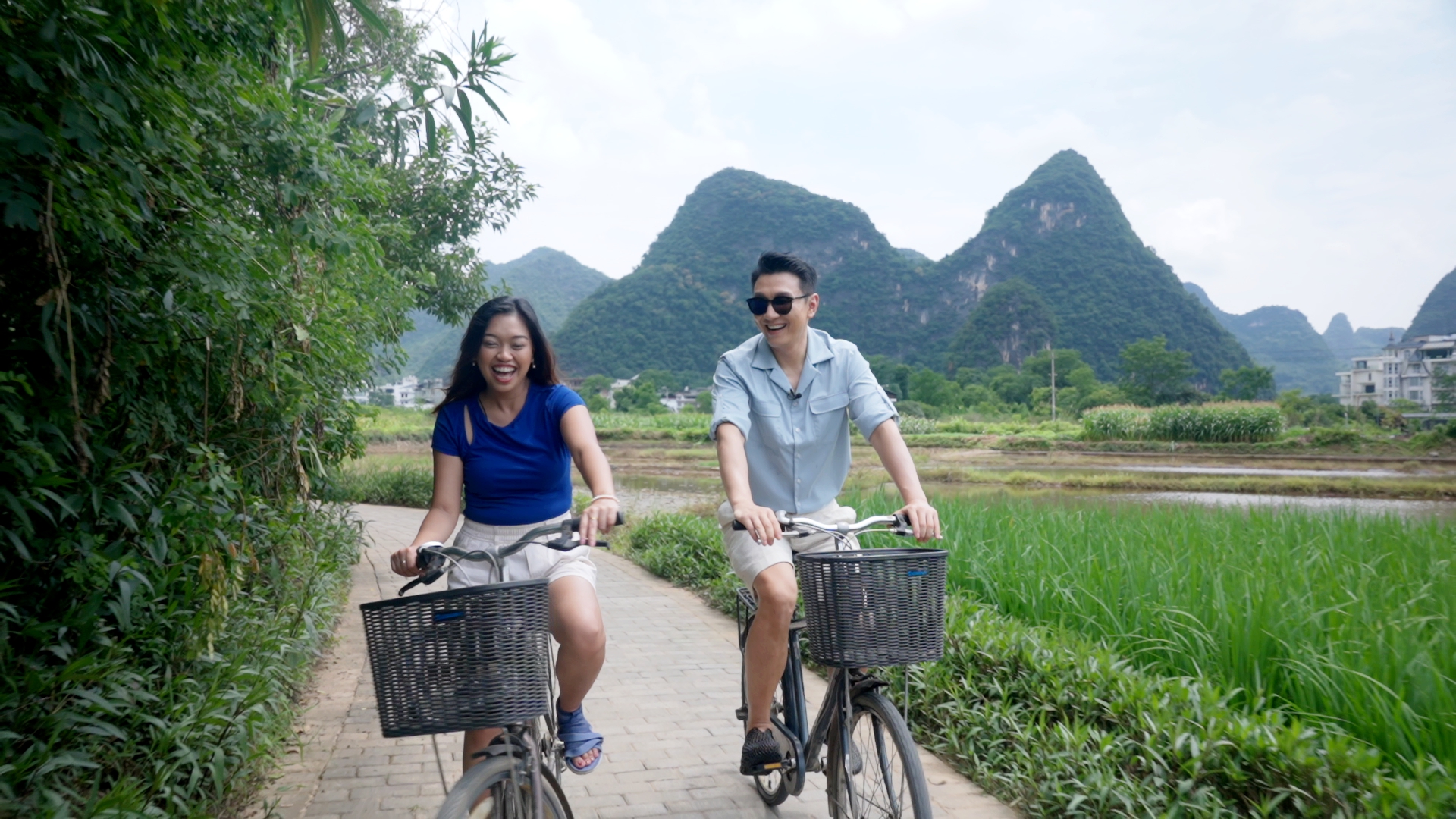 Yangshuo on two wheels