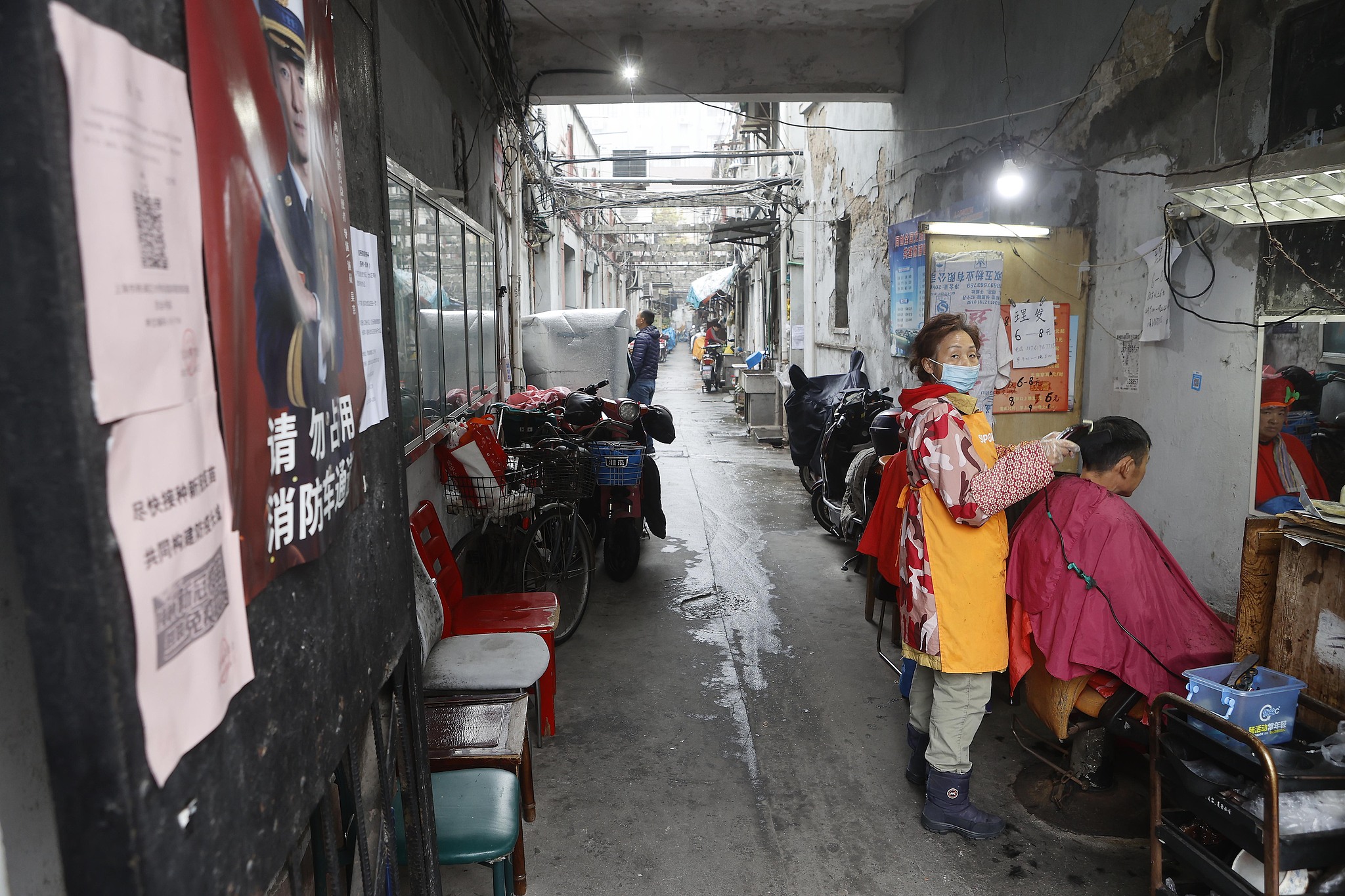 This photo taken in April, 2021 shows an old neighborhood in Shanghai. /VCG