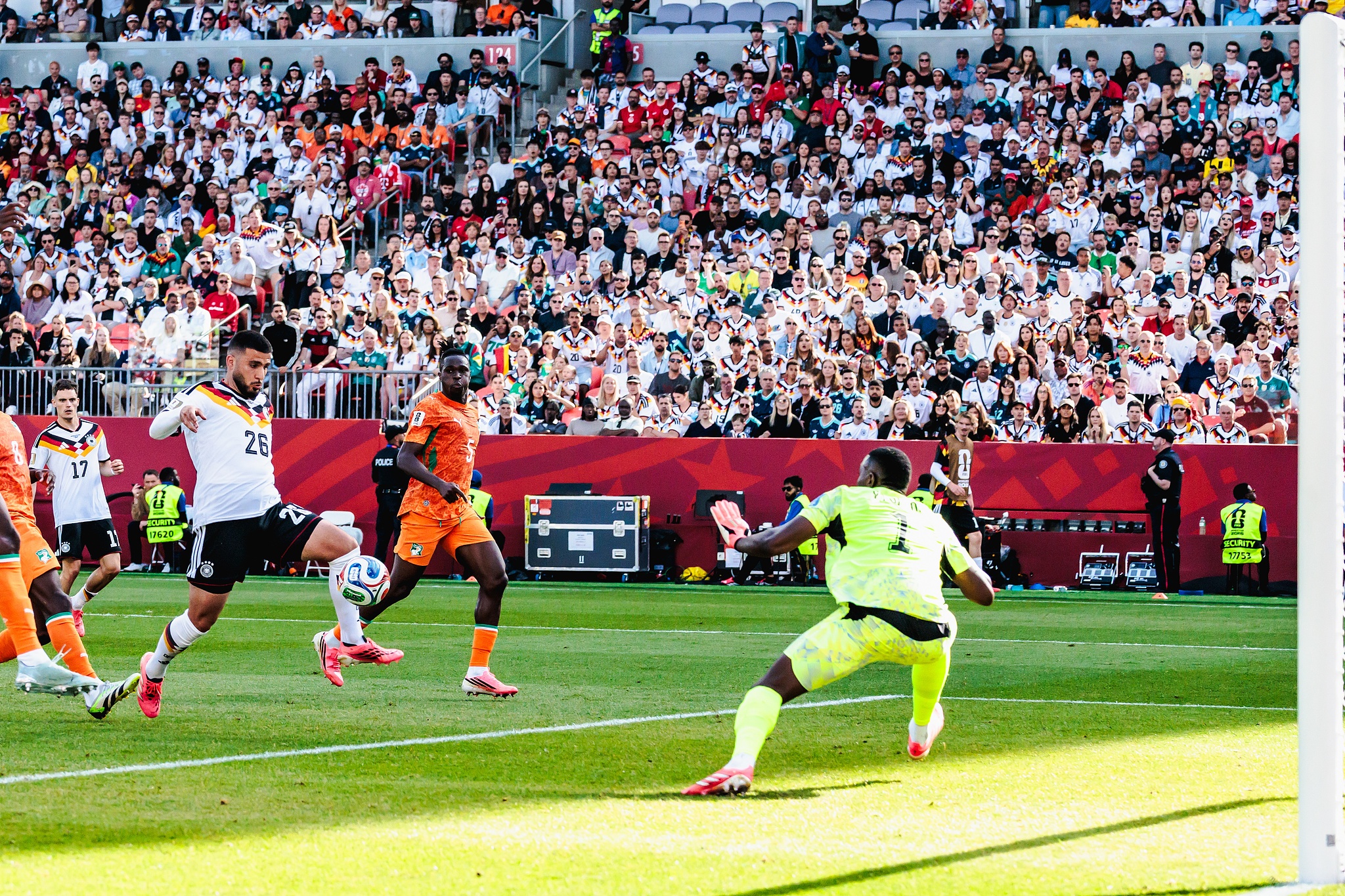 Germany striker Deniz Undav (#26) scores a goal against Cote d'Ivoire in a Group E match at the 2026 FIFA World Cup in Toronto, Canada, June 20, 2026. /VCG