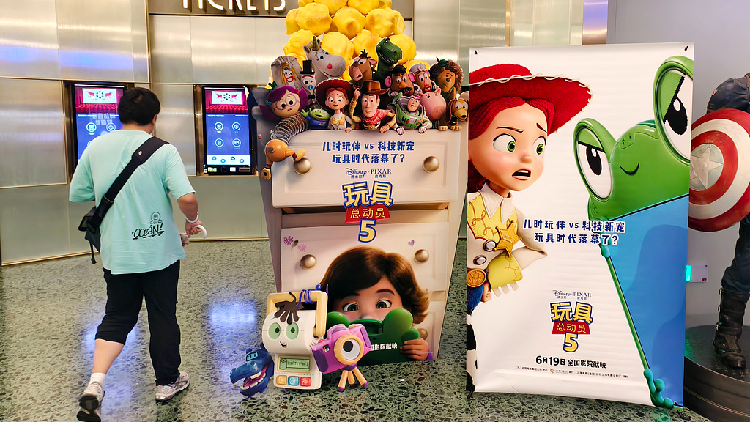China's movie market sees record screenings for Dragon Boat Festival