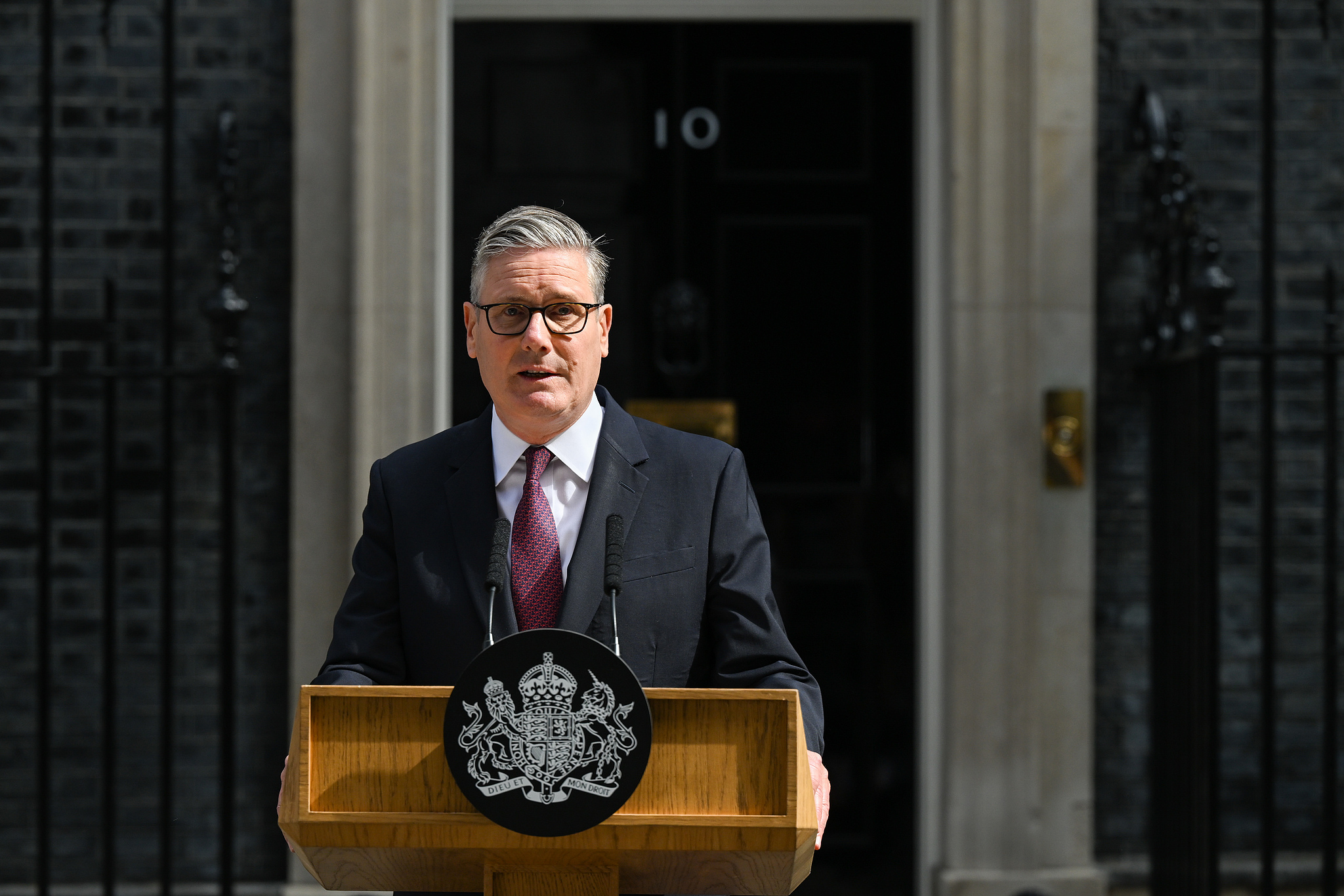 UK's Keir Starmer makes a statement outside No. 10 Downing Street in London, UK, June 22, 2026. /VCG