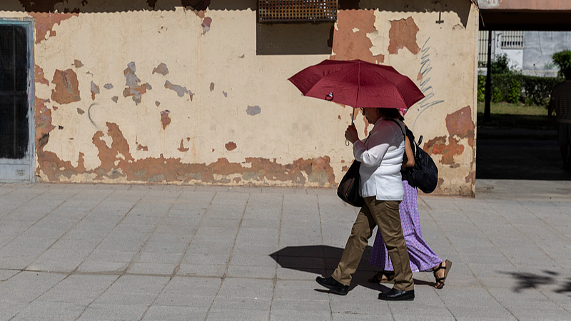 Live: Europe swept by severe early Summer heatwave