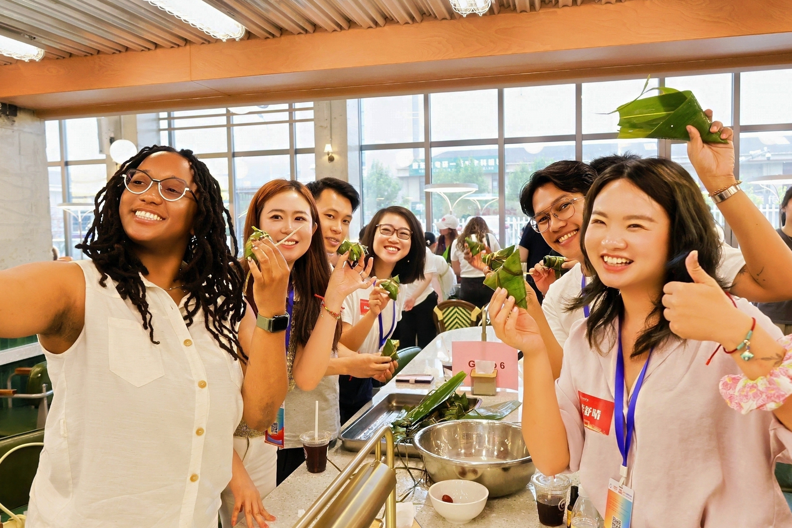 Global shapers from different countries take part in a cultural activity together in Dalian, June 20, 2026. /GSC Dalian hub