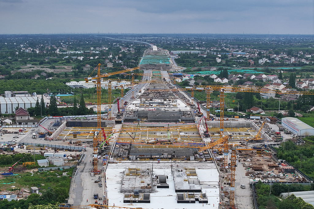 Haimen North Station, China's longest and deepest underground high-speed rail station completes its main structure construction, Nantong City, Jiangsu Province, June 17, 2026. /VCG